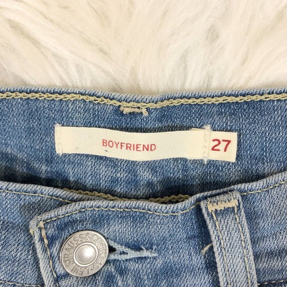 LEVI'S New Boyfriend Light Wash Jeans in Rolling Blues 27 - Picture 13 of 16